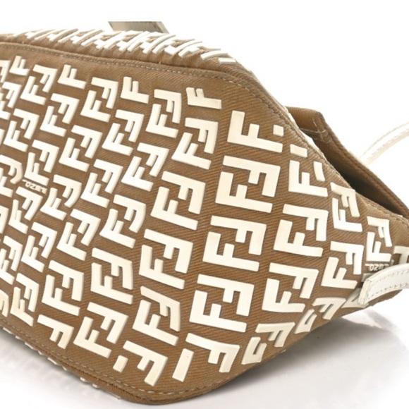 Auth RARE FENDI Tan khaki canvas White rubber zucchino mini mama Baguette Bag - Picture 5 of 15